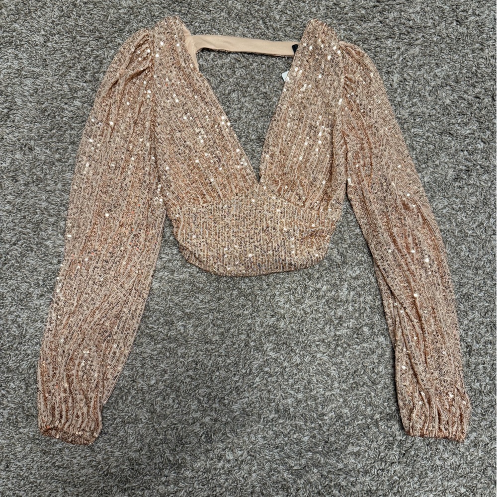 Windsor Glittering Sequin Top in Rose Gold